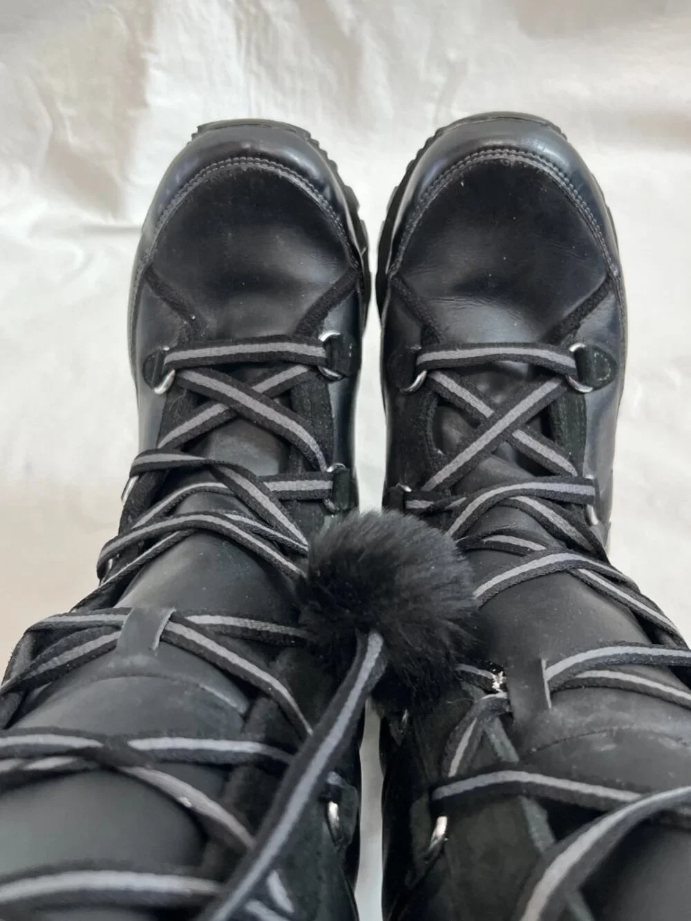Nike Winter Hi 3 Premium Sneaker Boots black leather pom pom womens 7.5 tall